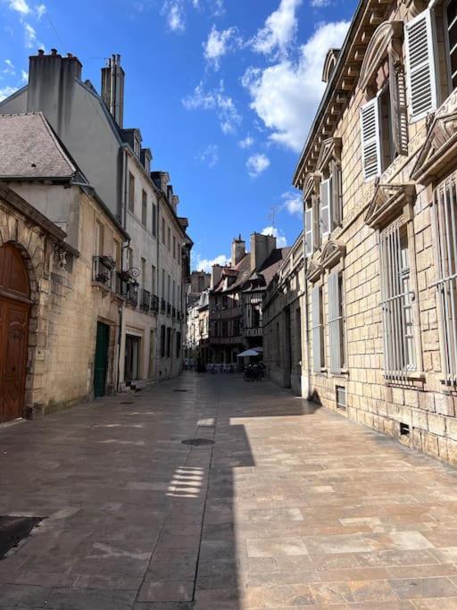 Le Petit Hernoux Centre Historique Dijon Bagian luar foto